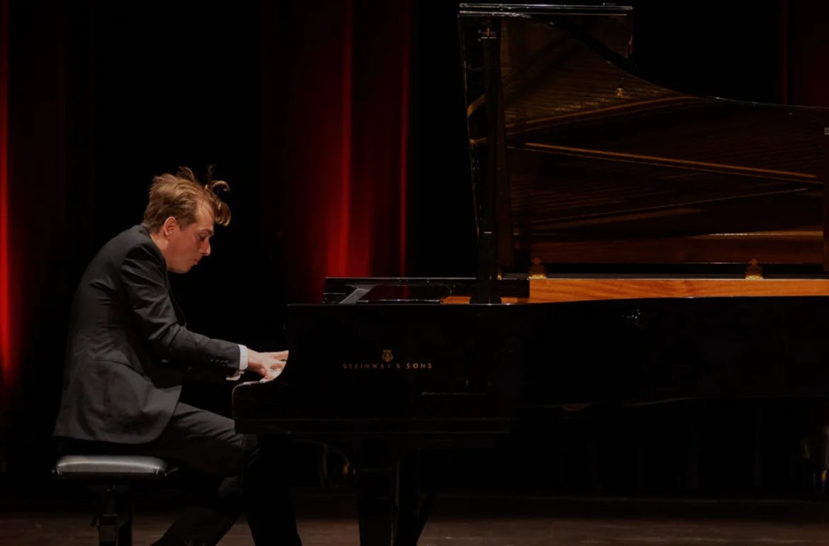 Interview Matthieu Idmtal PianoVrienden